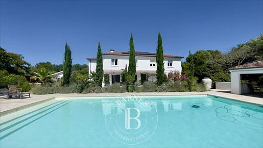 Maison 12 pièces 480 m² · à Mimizan · 480 m² · 2 315 000 €