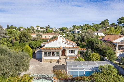 Maison 6 pièces 160 m² · à Antibes · 160 m² · 1 995 000 €