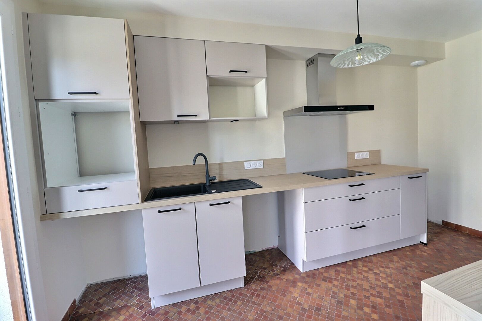 Maison à louer, 150m², Bagnac-sur-Célé
