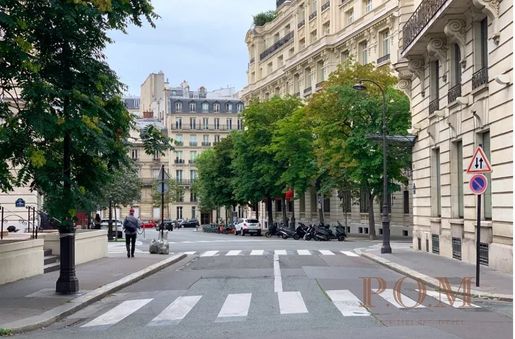 Appartement 5 pièces 160 m² · à Paris 16ème · 160 m² · 1 957 000 €