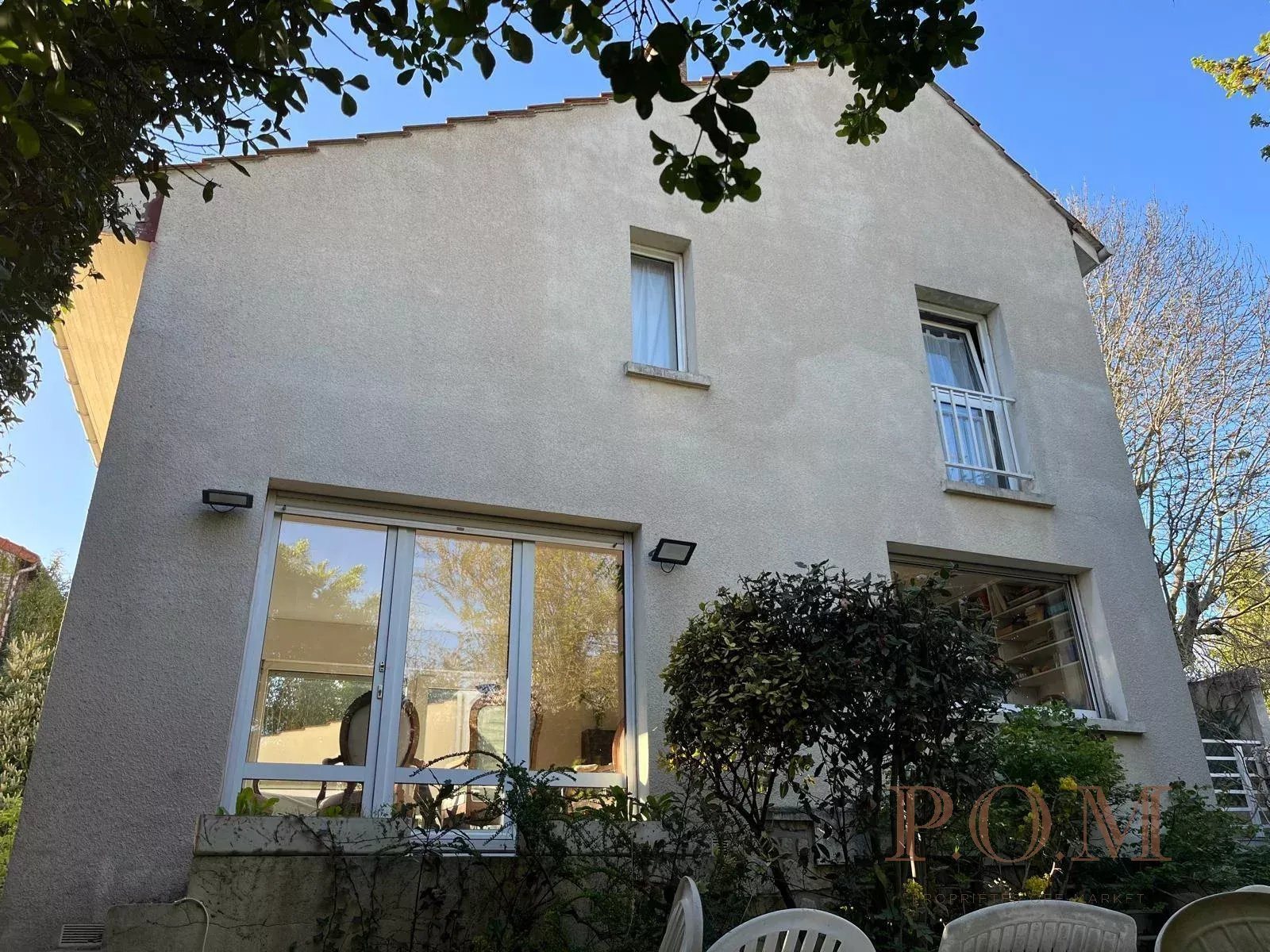Maison à vendre, 257m², Suresnes