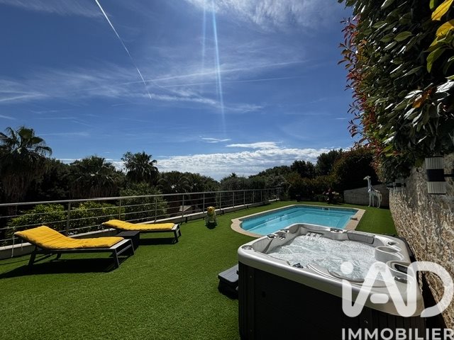 Maison à vendre, 236m², Cagnes-sur-Mer