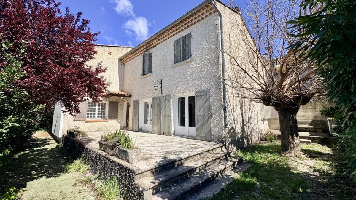 Maison à vendre, 140m², Caromb