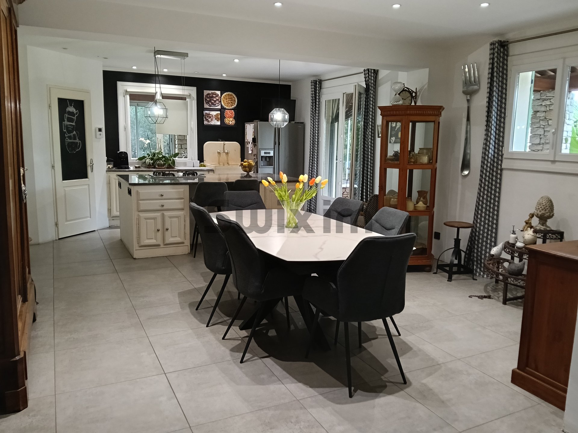 Maison à vendre, 210m², Garrigues-Sainte-Eulalie