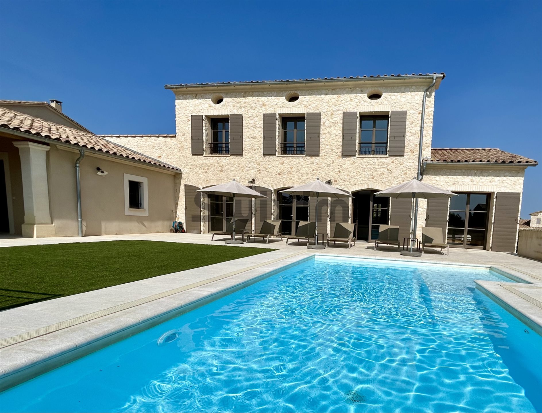 Maison à vendre, 161m², Uzès