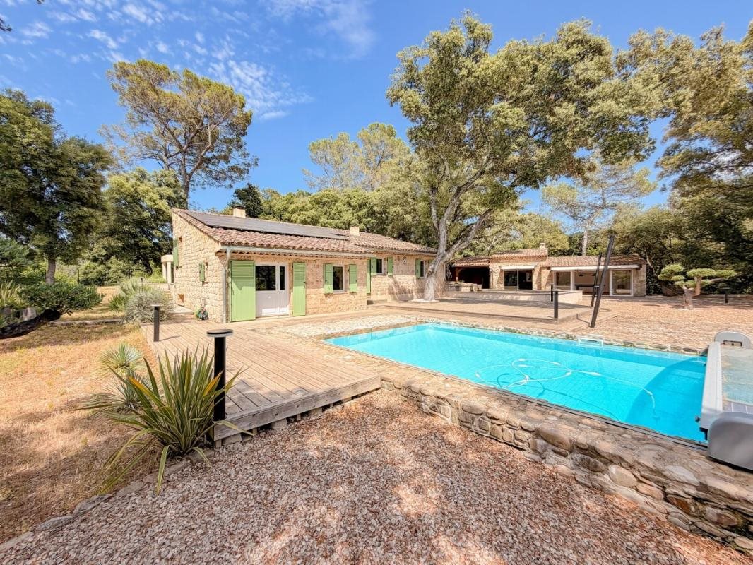 Maison à vendre, 200m², Carnoules