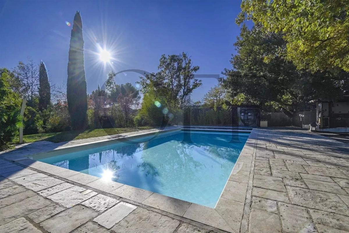 Maison à vendre, 400m², Éguilles