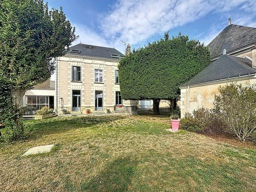 Maison 10 pièces 278 m² · à Sainte-Maure-de-Touraine · 278 m² · 438 900 €