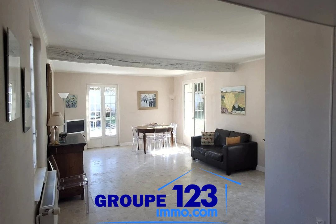 Maison à vendre, 220m², Fleury-la-Vallée