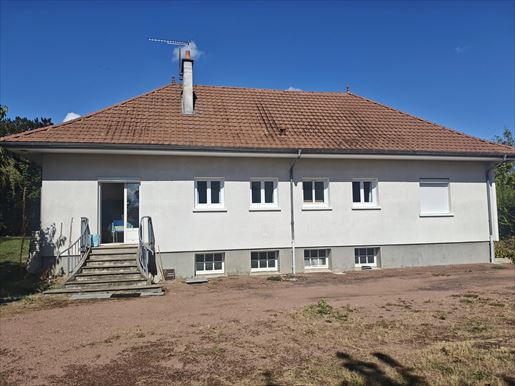 Maison 7 pièces 179 m² · à Loudun · 179 m² · 209 900 €