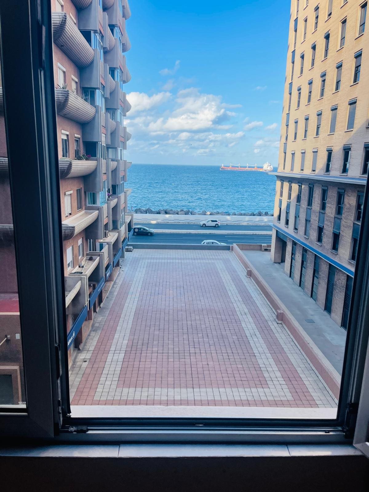 Harika deniz manzaralı daire Triana'da
