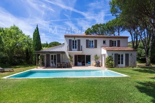 Maison 220 m² · à Grimaud · 220 m² · 1 780 000 €