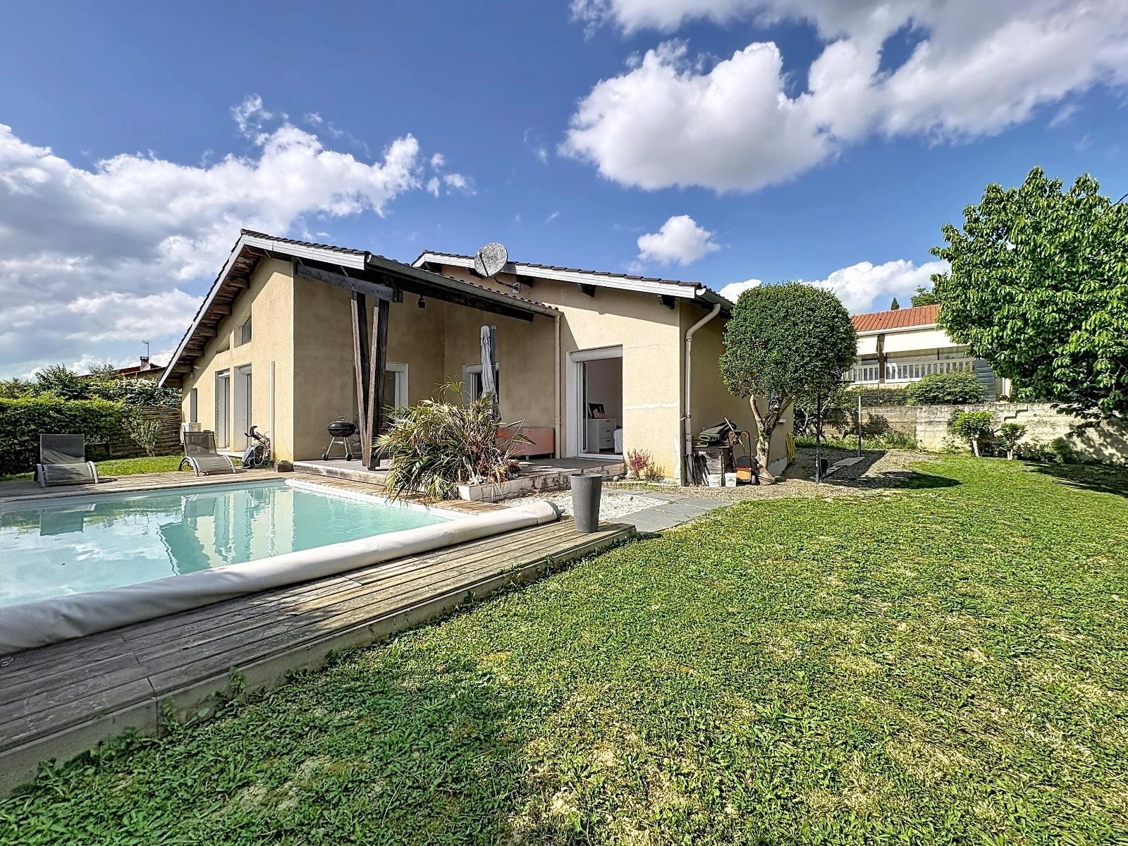 Maison à vendre, 136m², Auch