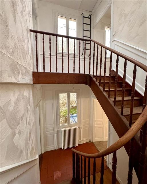 Appartement 5 pièces · à Auch · 180 000 €