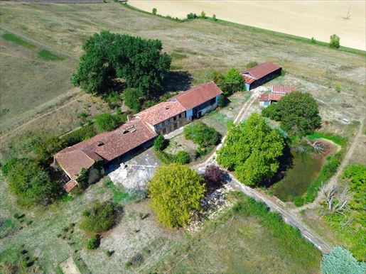 Maison 6 pièces 191 m² · à Lannepax · 191 m² · 283 000 €