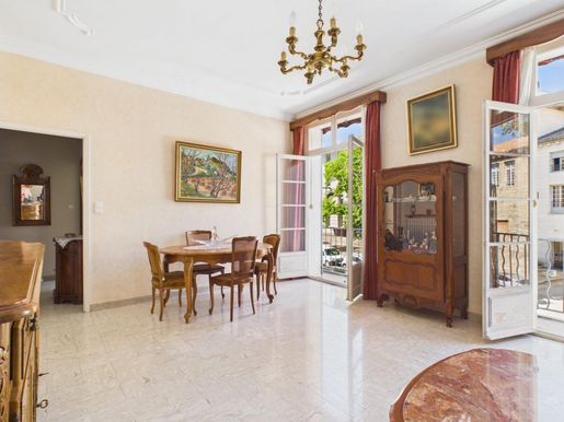 Appartement 6 pièces 121 m² · à Avignon · 121 m² · 314 000 €