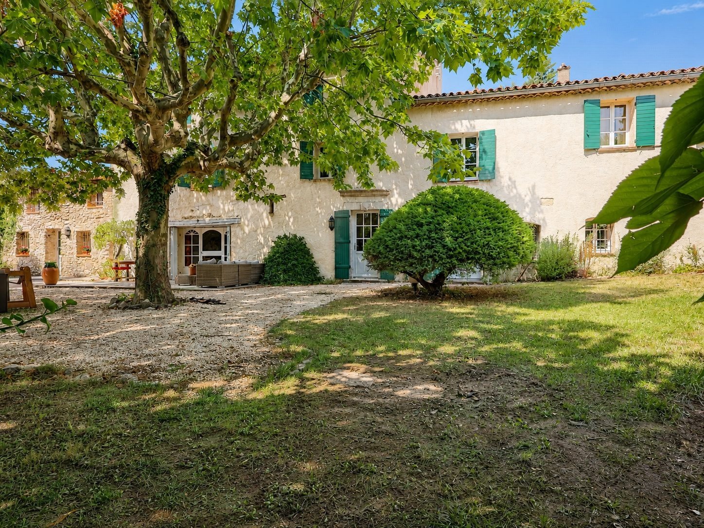 Maison à vendre, 325m², La Roquebrussanne