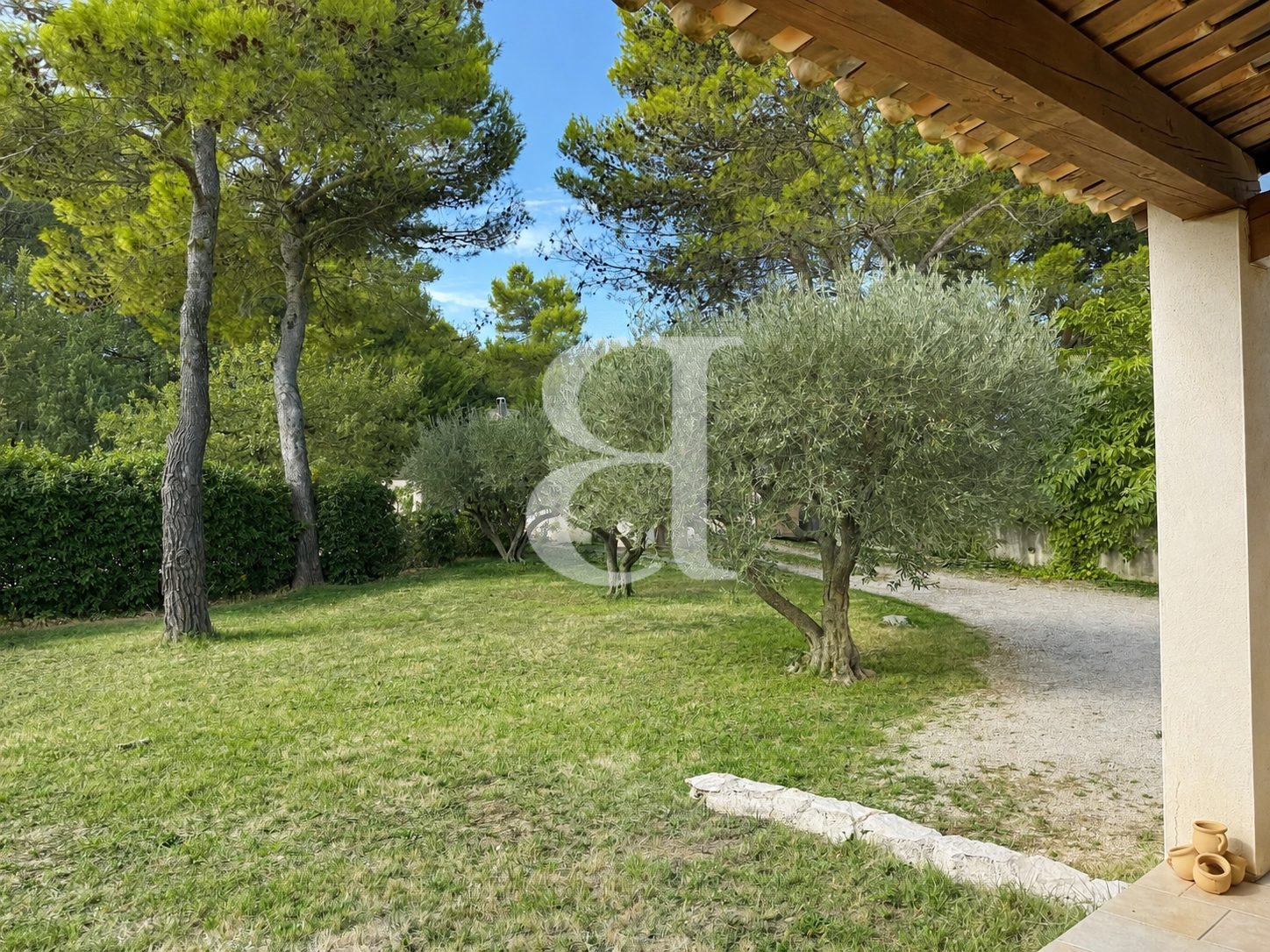 Maison à vendre, 137m², Saint-Geniès-de-Comolas