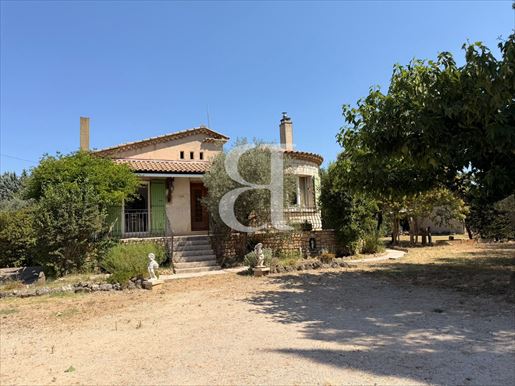 Maison 6 pièces 134 m² · à Orange · 134 m² · 450 000 €