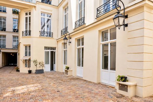 Appartement 4 pièces 95 m² · à Paris · 95 m² · 1 600 000 €