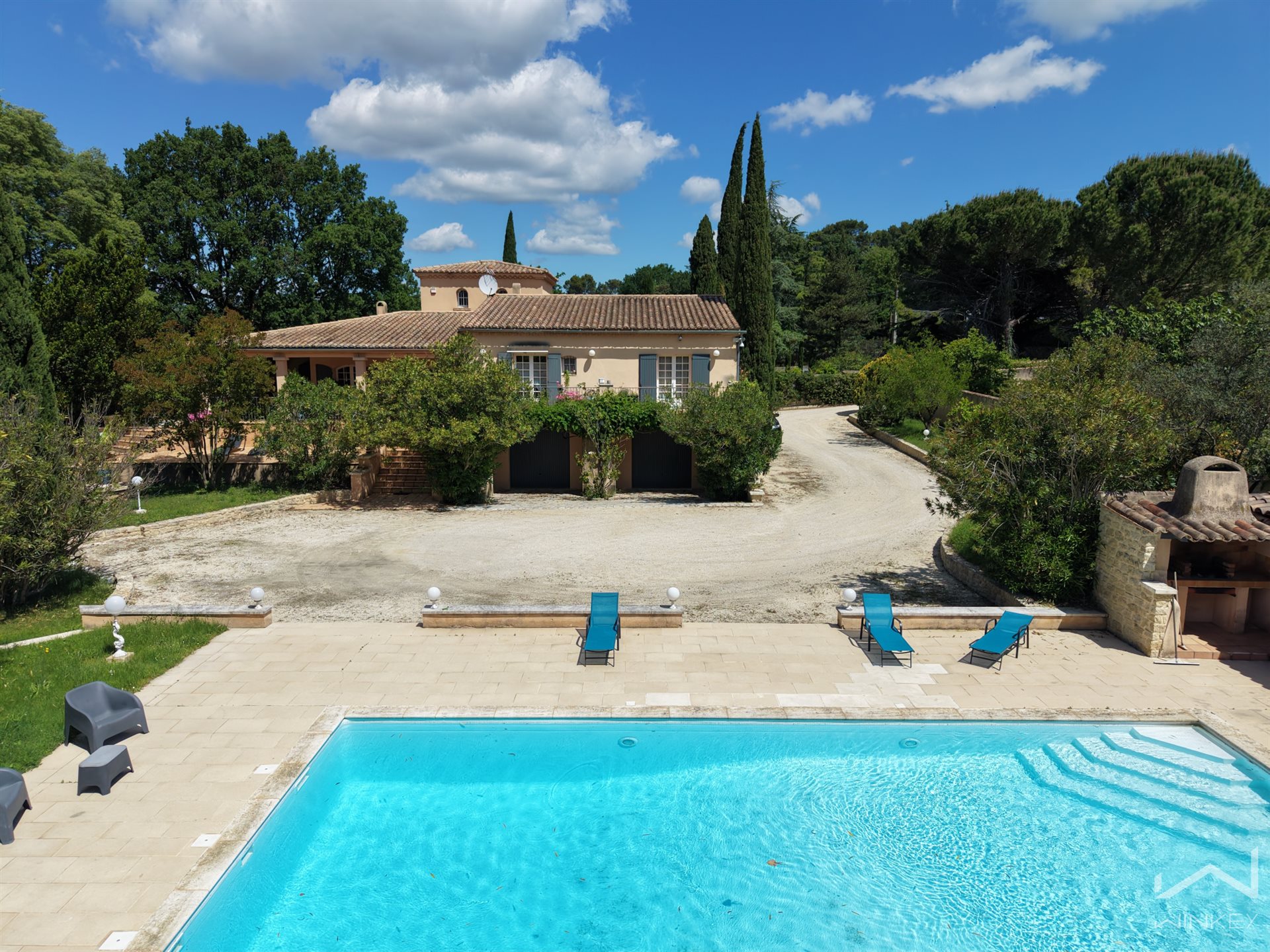 Maison à vendre, 335m², Suze-la-Rousse