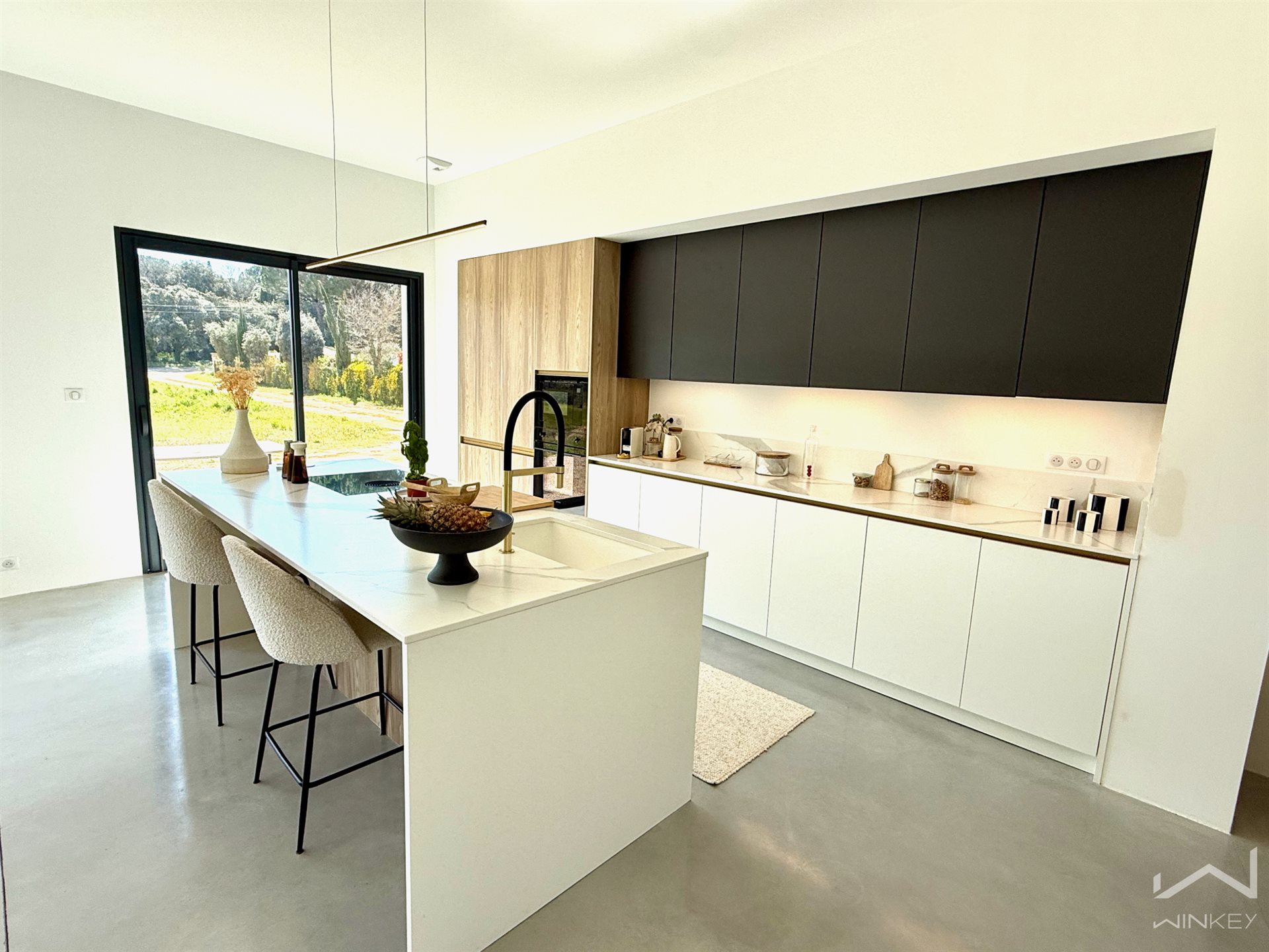 Maison à vendre, 151m², Suze-la-Rousse