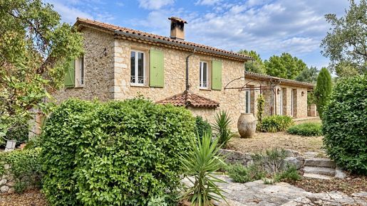 Maison 7 pièces 155 m² · à Peymeinade · 155 m² · 735 000 €