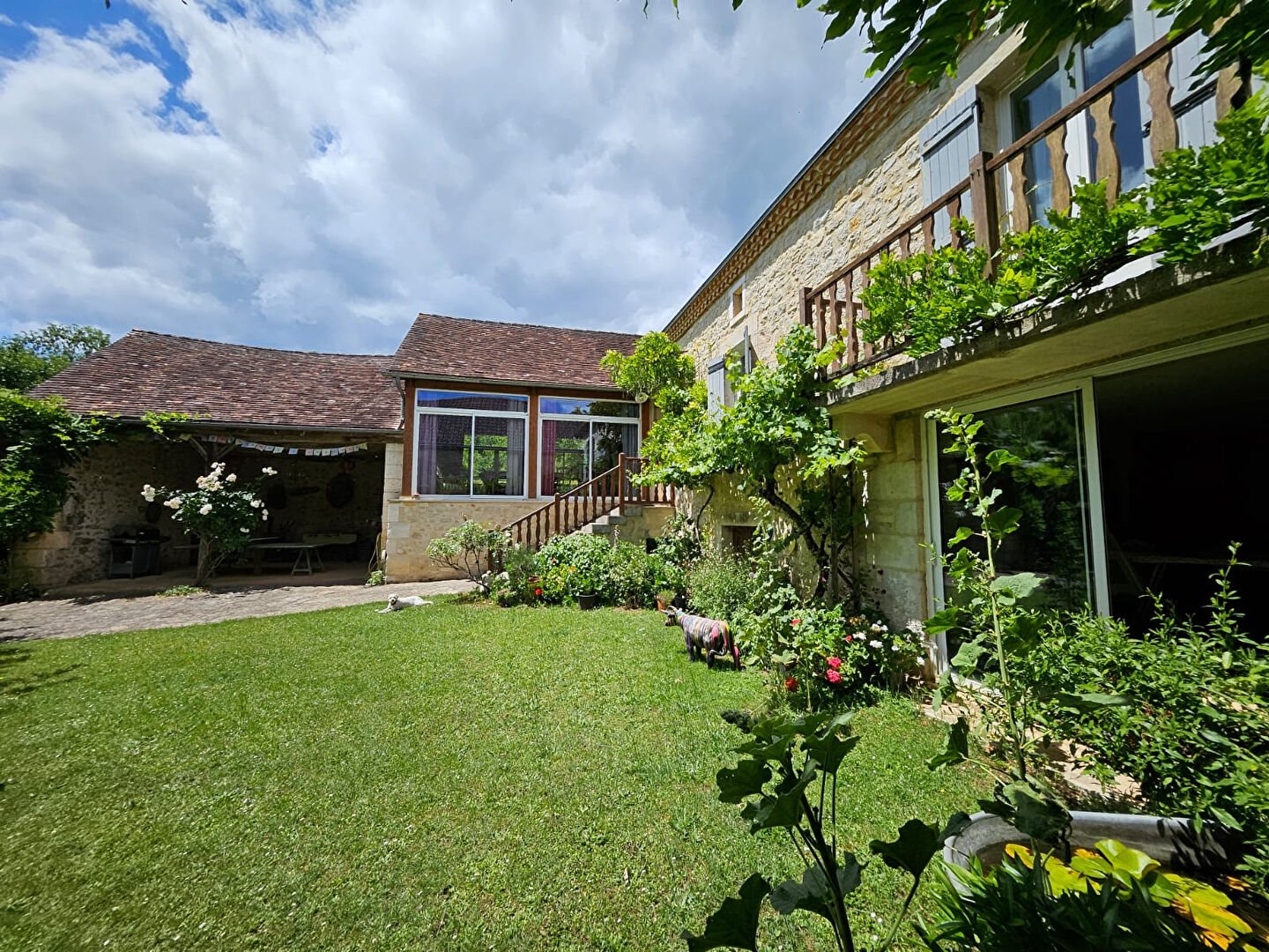 Maison à vendre, 235m², Cubjac-Auvézère-Val d'Ans