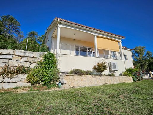 Maison 5 pièces 175 m² · à Trélissac · 175 m² · 395 000 €