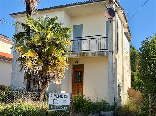 Maison 4 pièces 101 m² · à Saint-Jean-d'Angély · 101 m² · 167 000 €