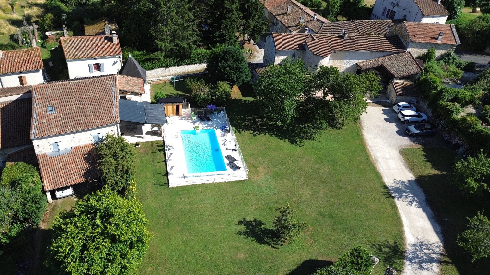 Maison à vendre, 345m², Charras