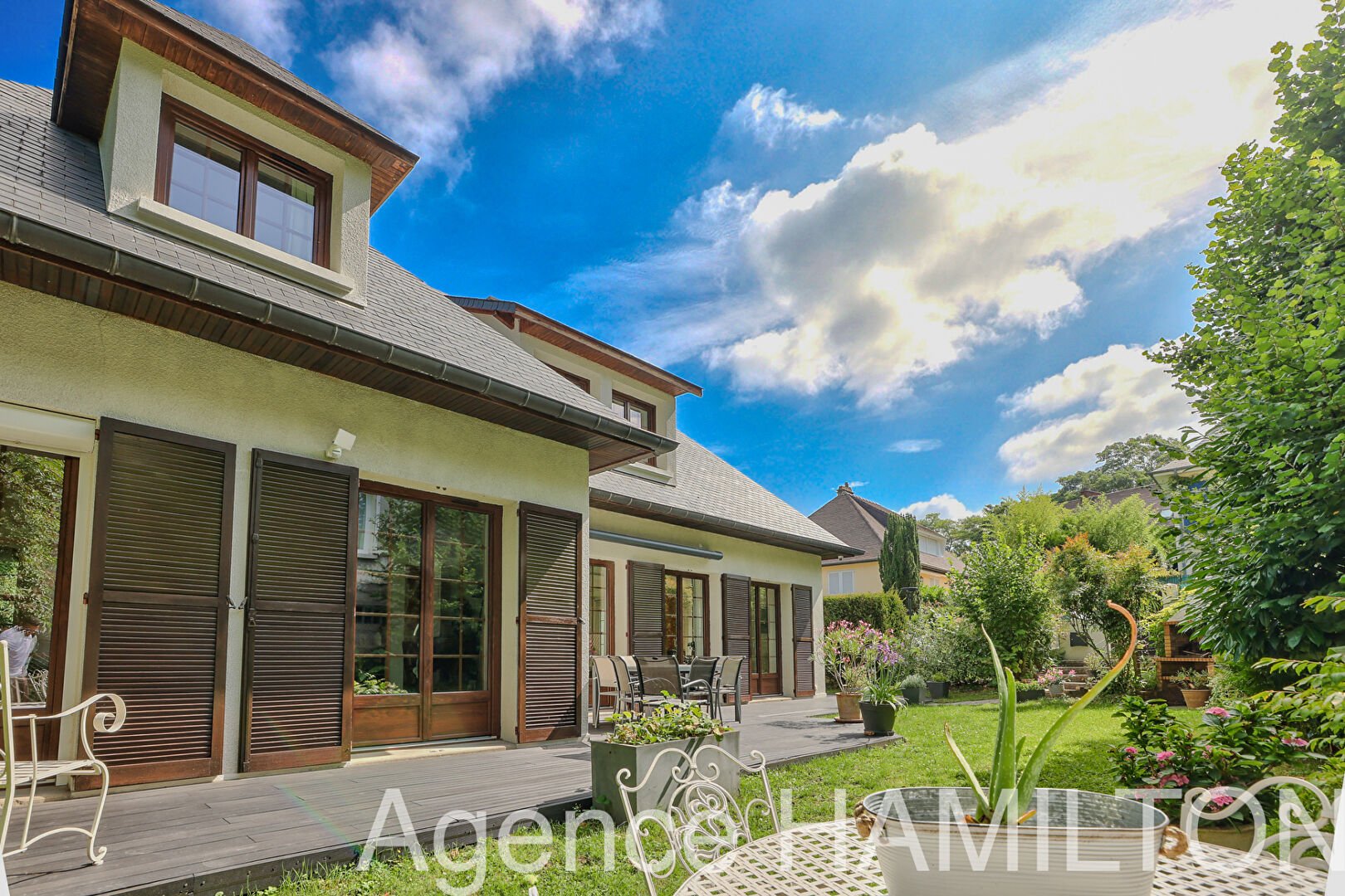 Maison à vendre, 250m², L'Étang-la-Ville