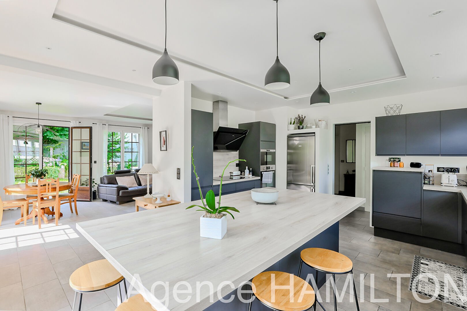 Maison à vendre, 250m², L'Étang-la-Ville
