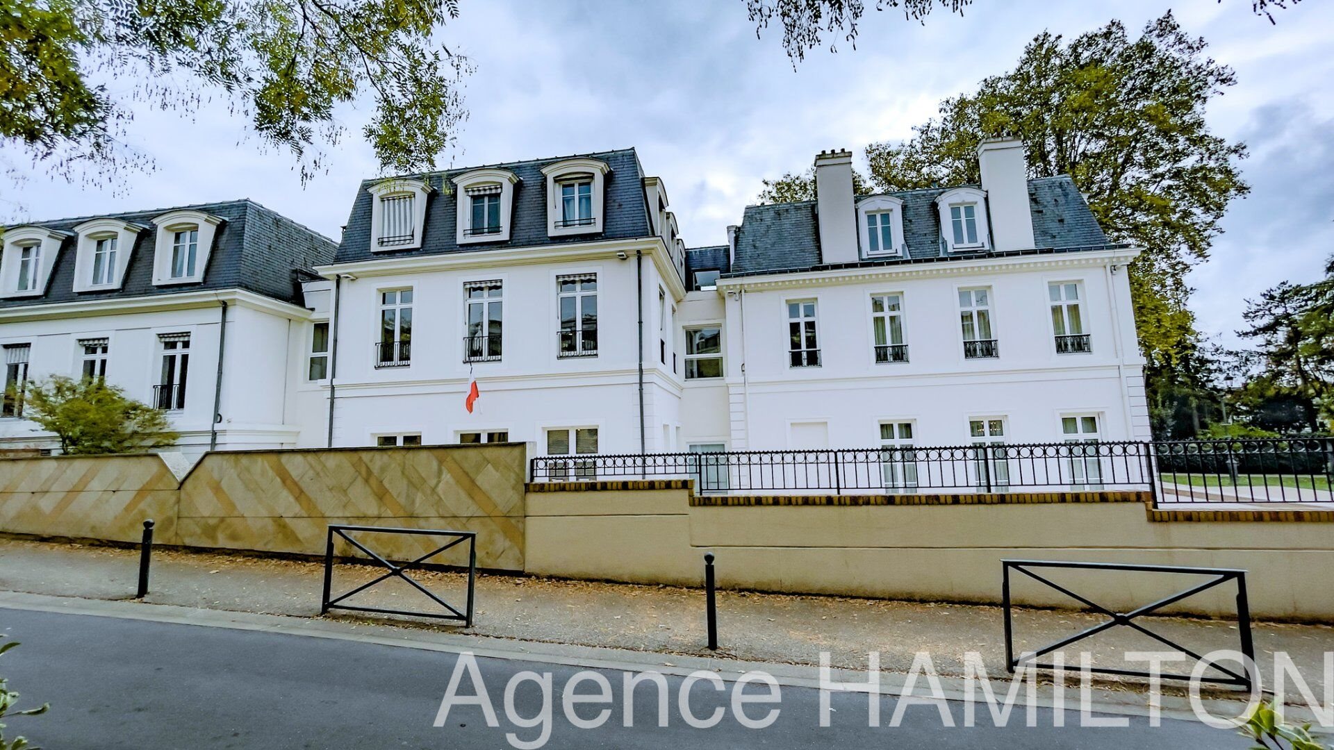 Appartement à vendre, 72m², Garches