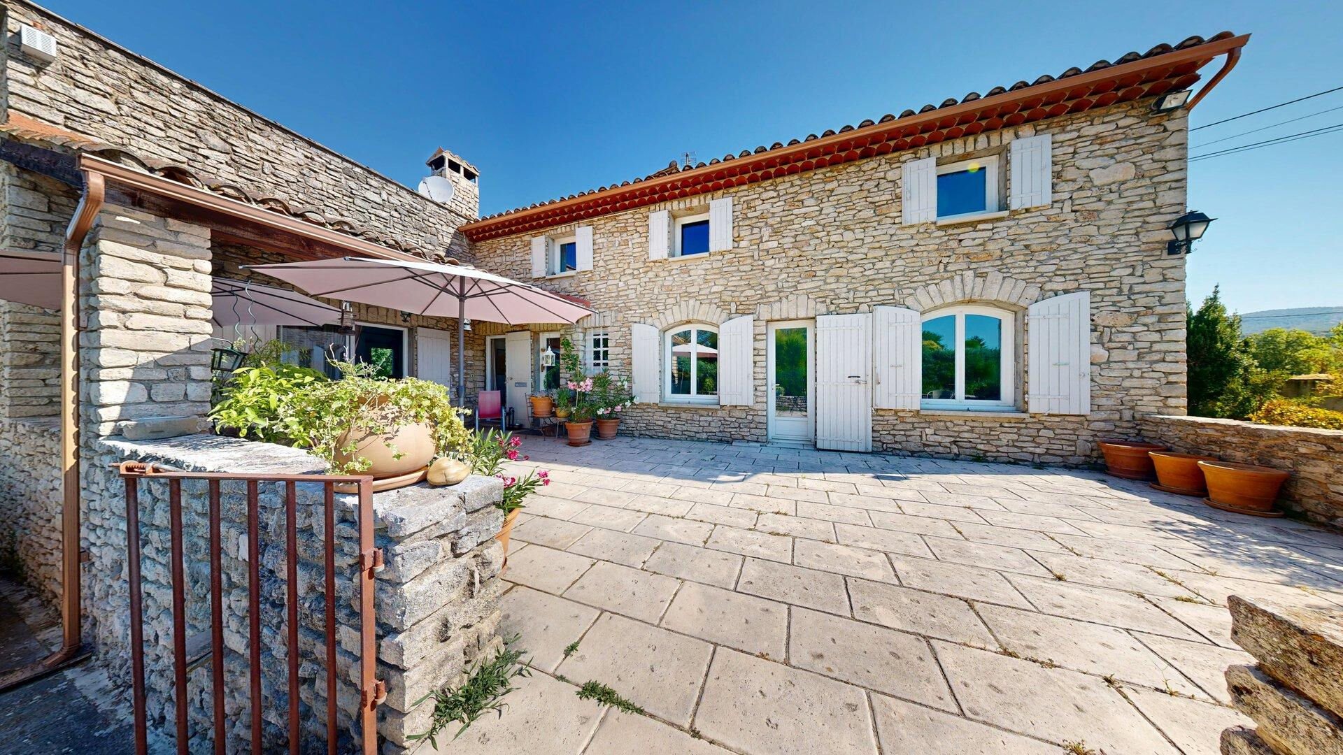 Maison à vendre, 200m², Lagnes