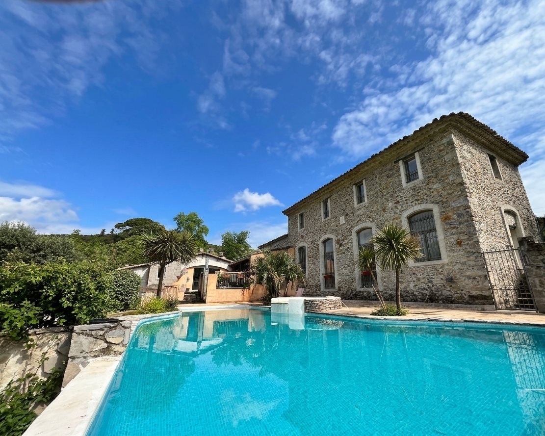 Maison à vendre, 550m², Saint-Hippolyte-du-Fort
