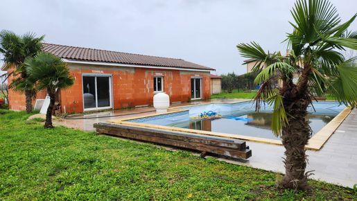 Maison 4 pièces 99 m² · à Montbeton · 99 m² · 220 000 €