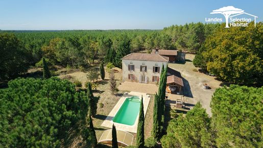 Maison 7 pièces 230 m² · à Lencouacq · 230 m² · 340 000 €