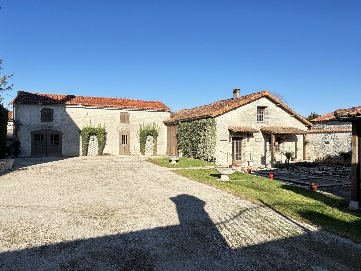 Maison à vendre, 146m², Aigre
