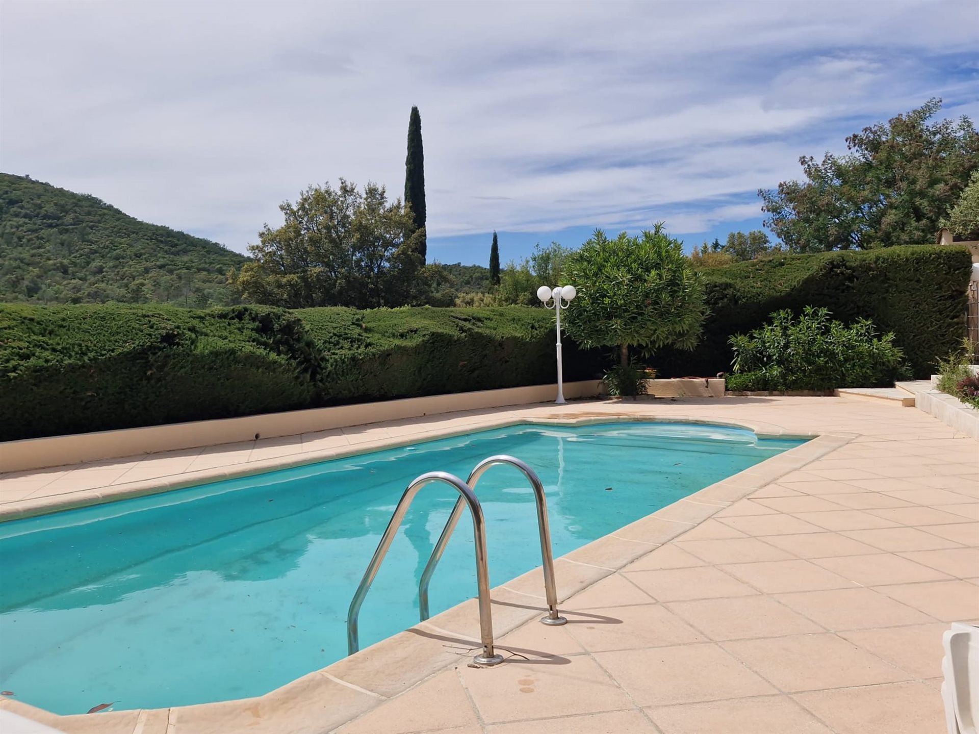 Maison à vendre, 114m², Bagnols-en-Forêt