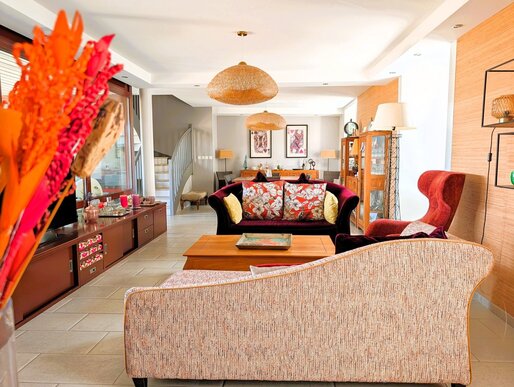 Maison 6 pièces 325 m² · à Pouzauges · 325 m² · 497 000 €