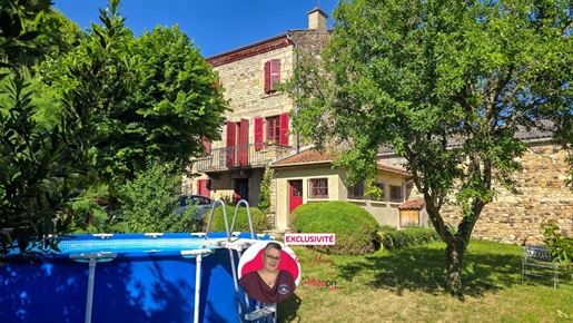 Maison 6 pièces 152 m² · à Sauvagnat-Sainte-Marthe · 152 m² · 240 000 €