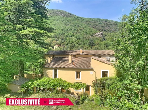 Maison 9 pièces 282 m² · à Val-D’aigoual · 282 m² · 555 000 €