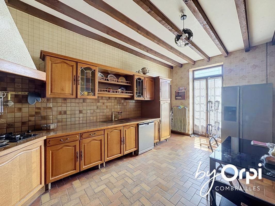 Maison à vendre, 138m², Commentry