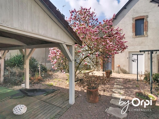 5 pièces 130 m² · à Commentry · 130 m² · 119 000 €