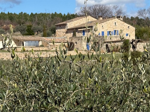 Maison 6 pièces 196 m² · à Rosières · 196 m² · 869 000 €