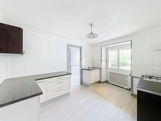 Maison 5 pièces 111 m² · à Châteaubernard · 111 m² · 120 980 €