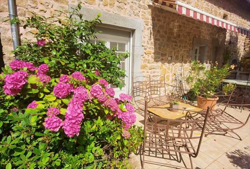 Maison 6 pièces 112 m² · à Corbigny · 112 m² · 164 000 €