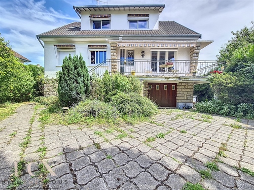 Maison 8 pièces 143 m² · à Baillet-en-France · 143 m² · 529 000 €