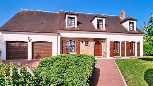Maison 7 pièces 203 m² · à Montsoult · 203 m² · 649 000 €